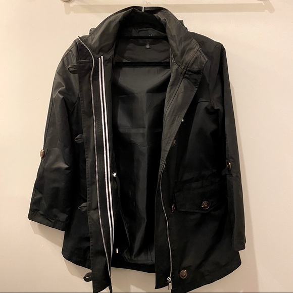 NEW (without tags) Spring / Fall Jacket - Picture 9 of 9